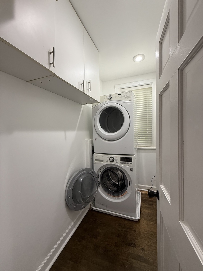 3721 West Belden Avenue, Unit 1 Chicago, IL 60647 - Photo 16 of 23 a utility room with dryer and washer