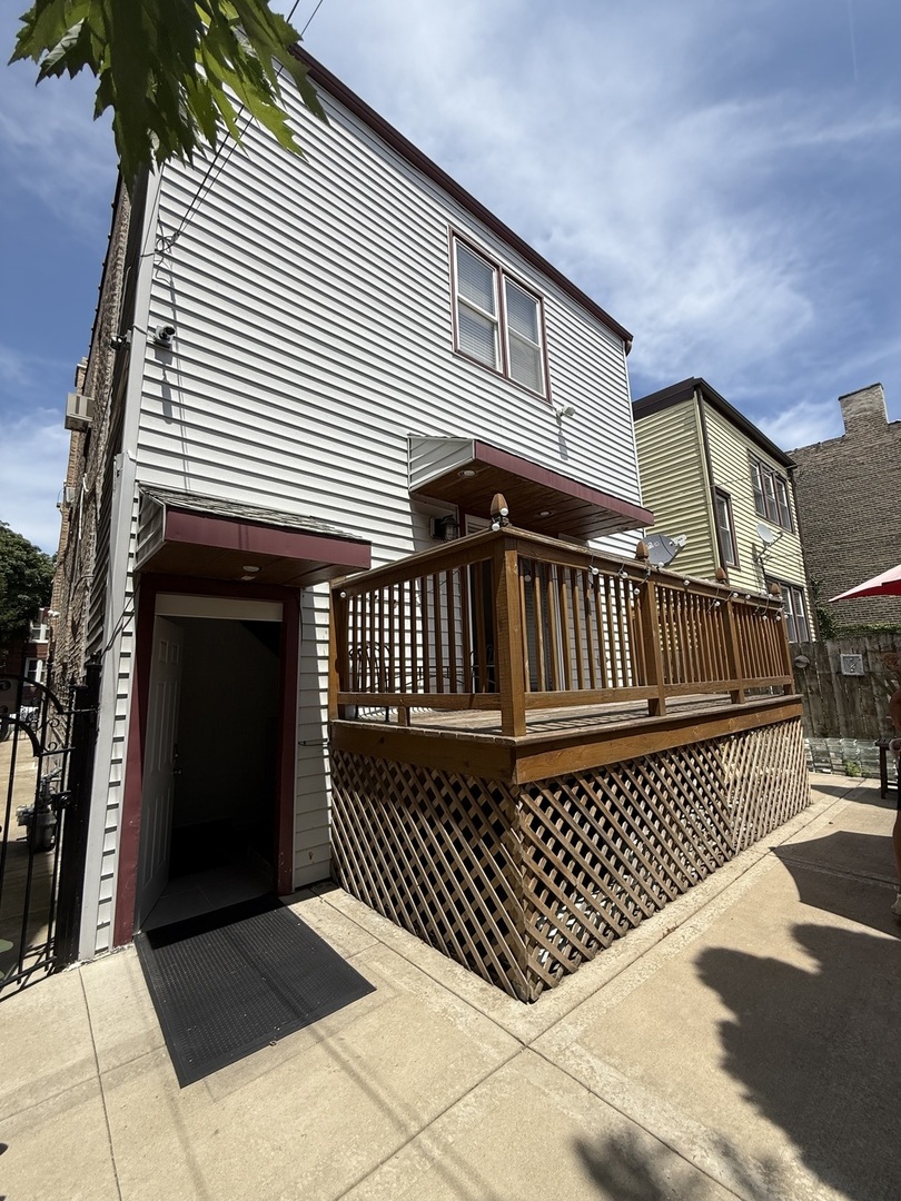 3721 West Belden Avenue, Unit 1 Chicago, IL 60647 - Photo 6 of 23 a view of a roof deck