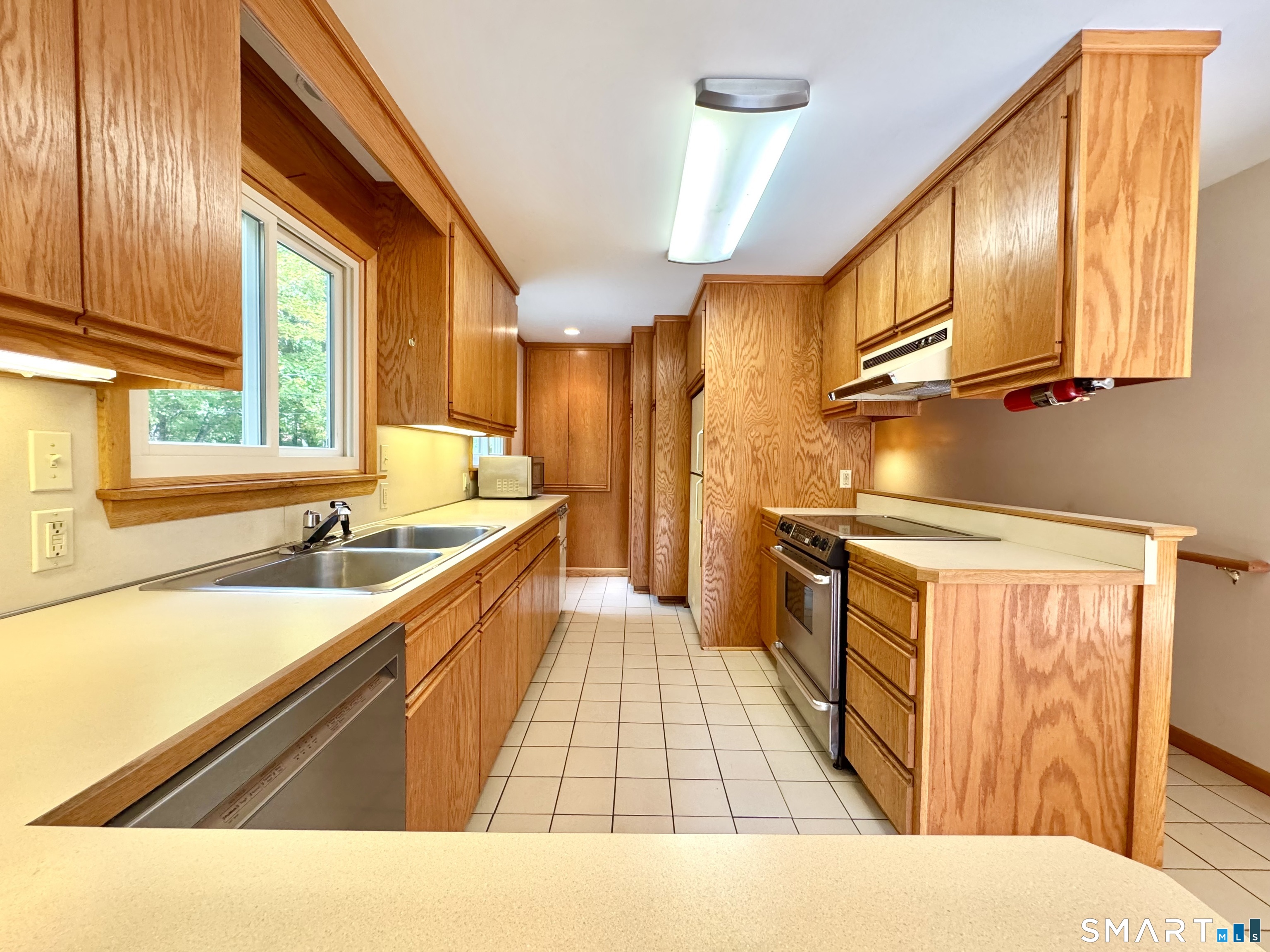 18 Wilson Road Litchfield, CT 06759 - Photo 8 of 40 Gallery Image 8