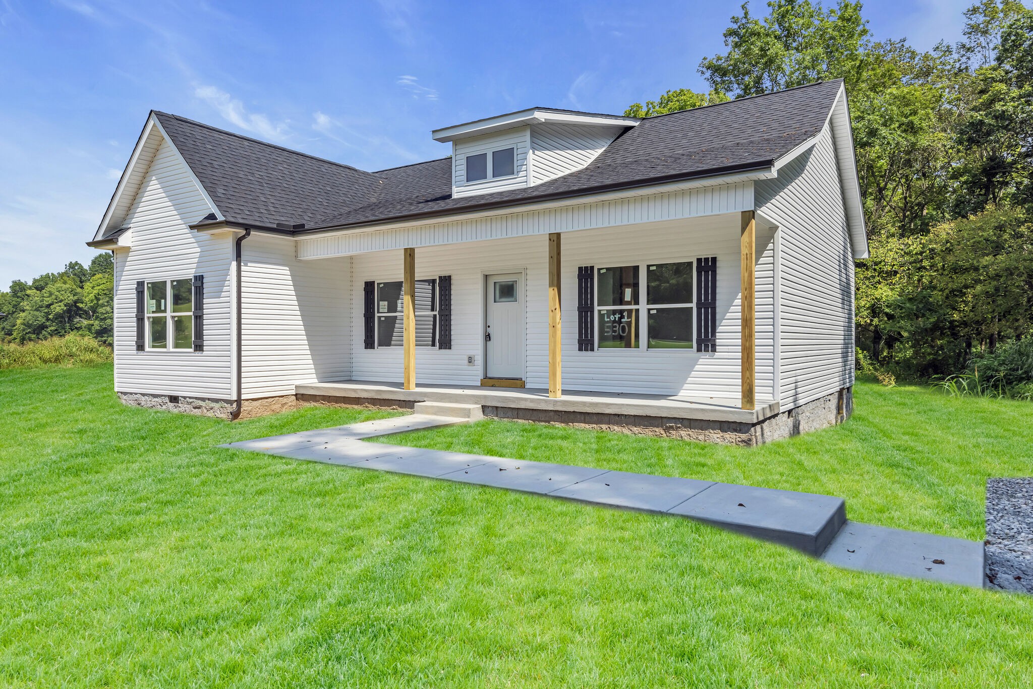 530 Sycamore Road Dickson, TN 37055 - Photo 4 of 36 Gallery Image 4