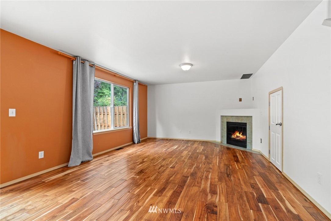 19024 3rd Drive Southeast Bothell, WA 98012 - Photo 15 of 34 Gallery Image 15