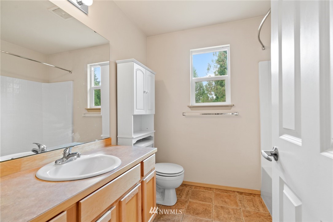 19024 3rd Drive Southeast Bothell, WA 98012 - Photo 20 of 34 Gallery Image 20