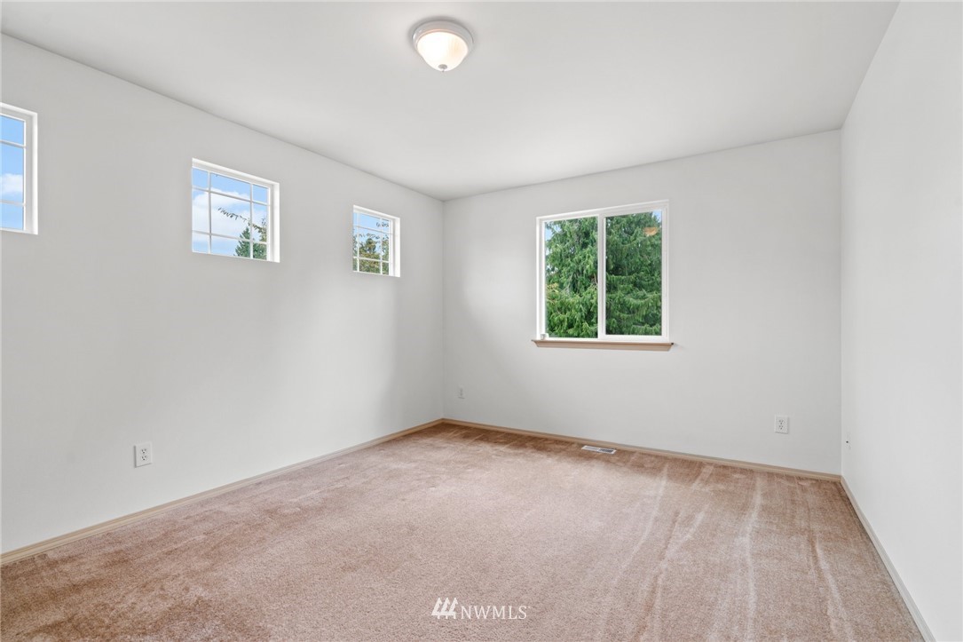 19024 3rd Drive Southeast Bothell, WA 98012 - Photo 22 of 34 Gallery Image 22