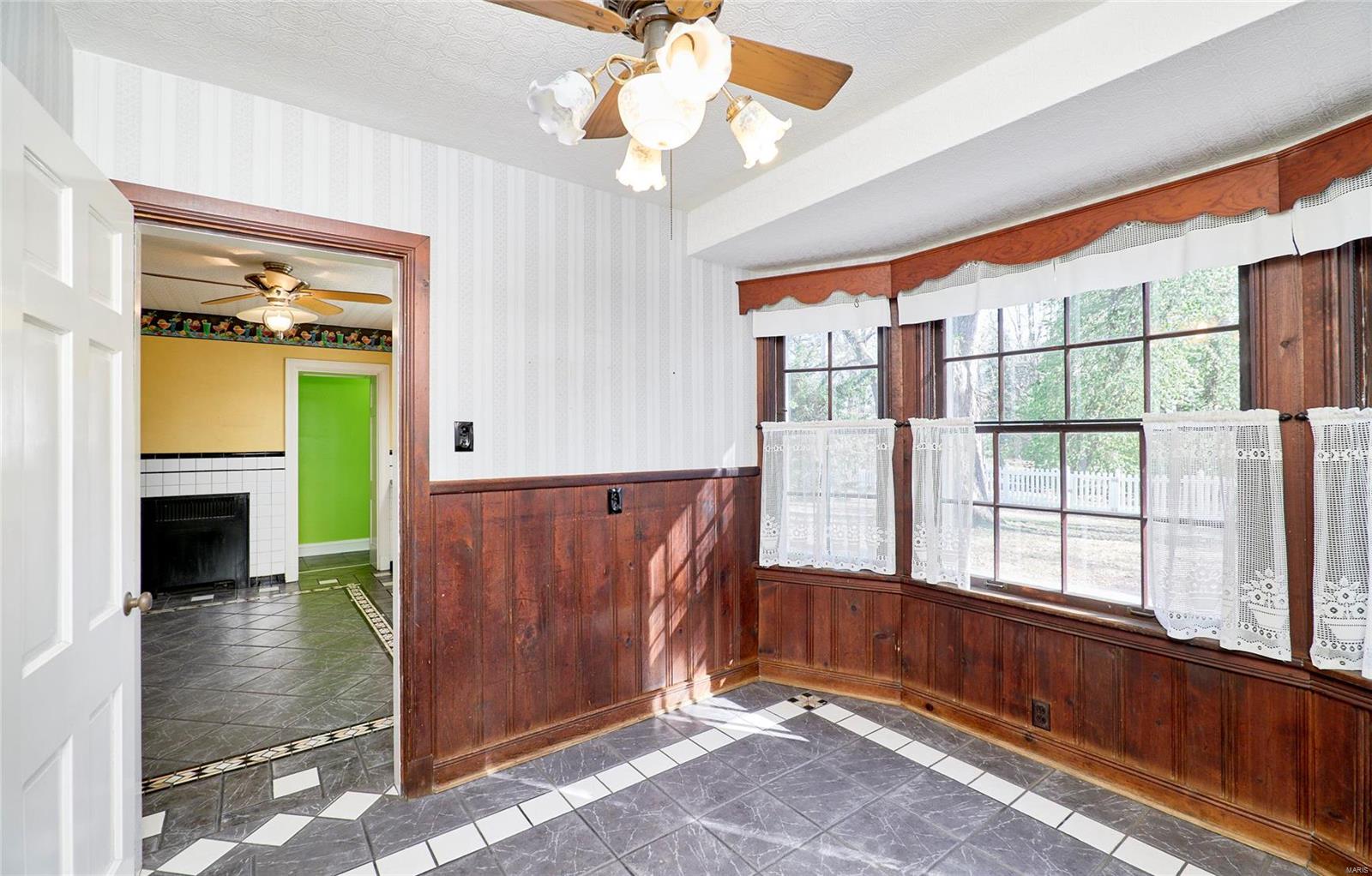 430 Calverton Road Calverton Park, MO 63135 - Photo 18 of 62