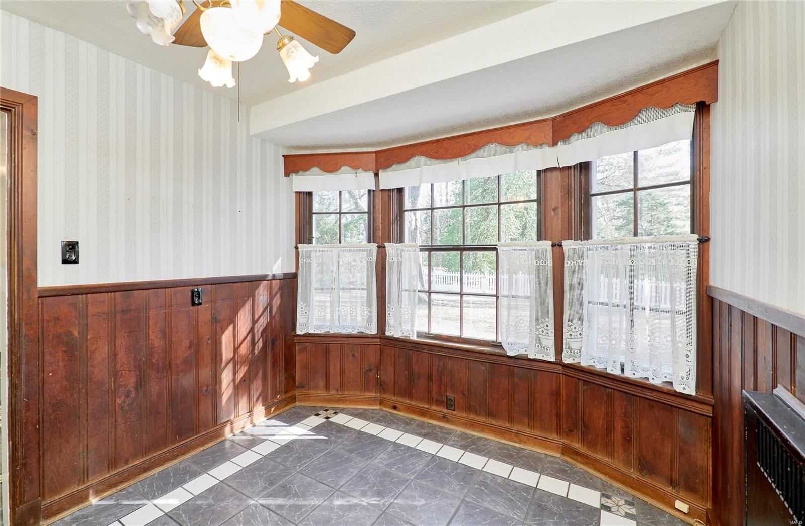 430 Calverton Road Calverton Park, MO 63135 - Photo 19 of 62