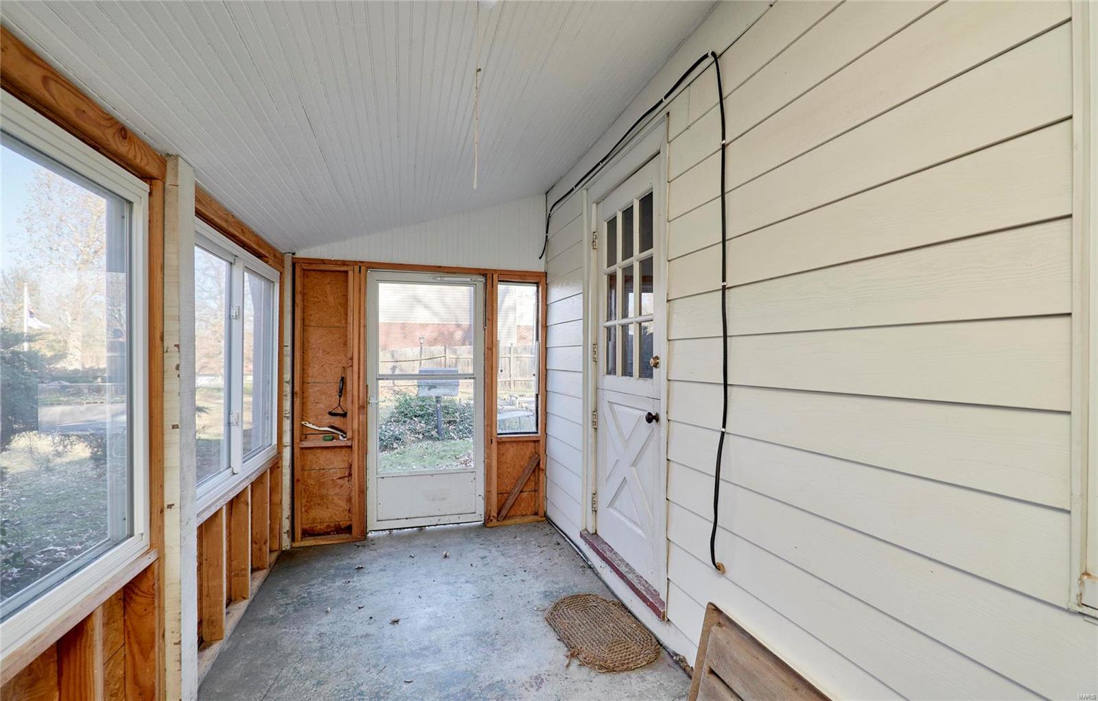 430 Calverton Road Calverton Park, MO 63135 - Photo 34 of 62