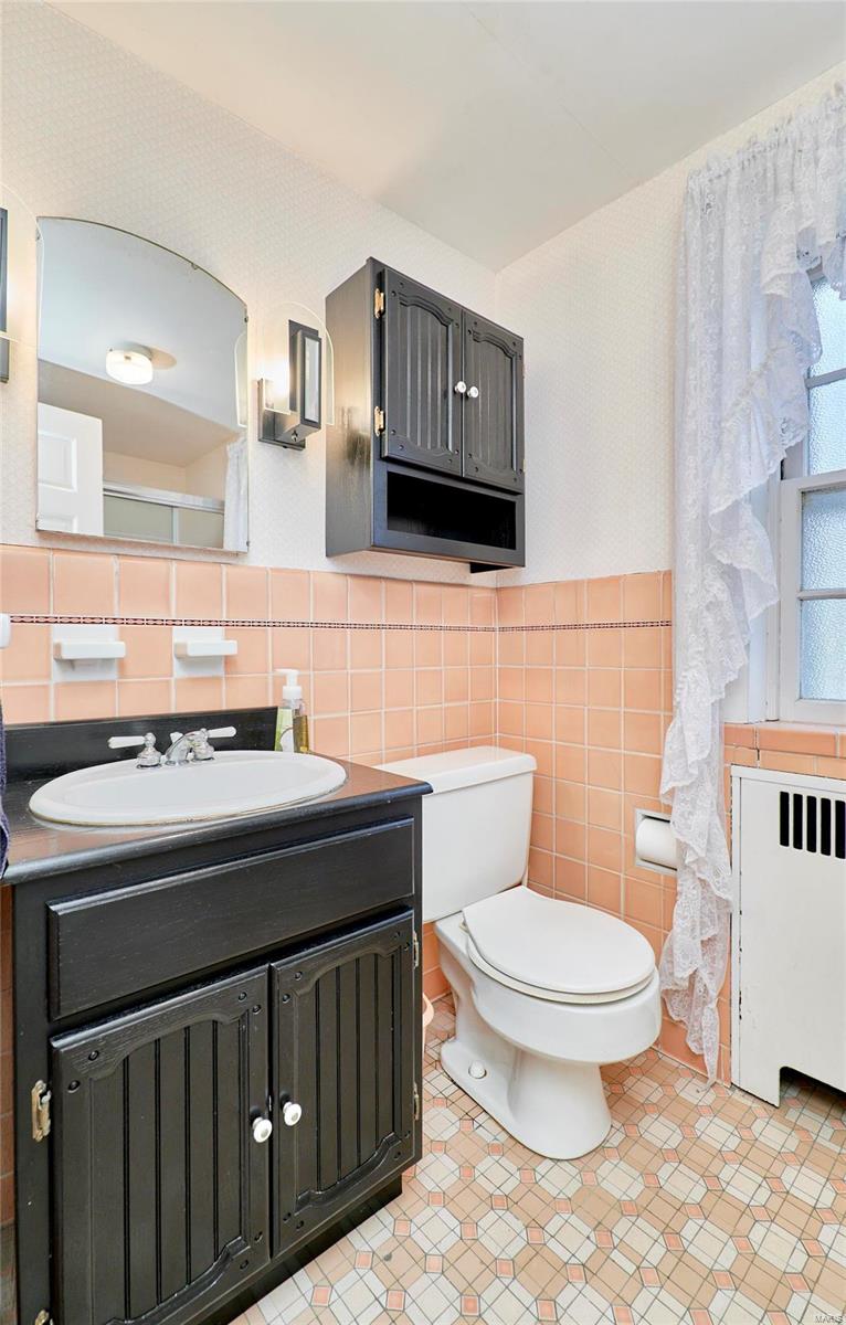 430 Calverton Road Calverton Park, MO 63135 - Photo 36 of 62