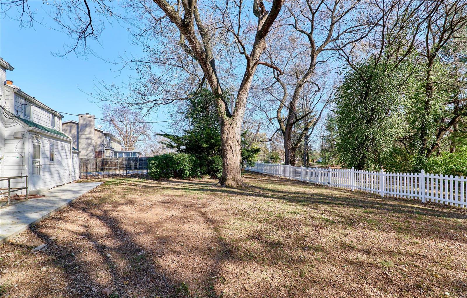 430 Calverton Road Calverton Park, MO 63135 - Photo 5 of 62