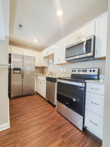 $1,500 | 135 Country Lane, Unit 103, Clarksville, TN 37043