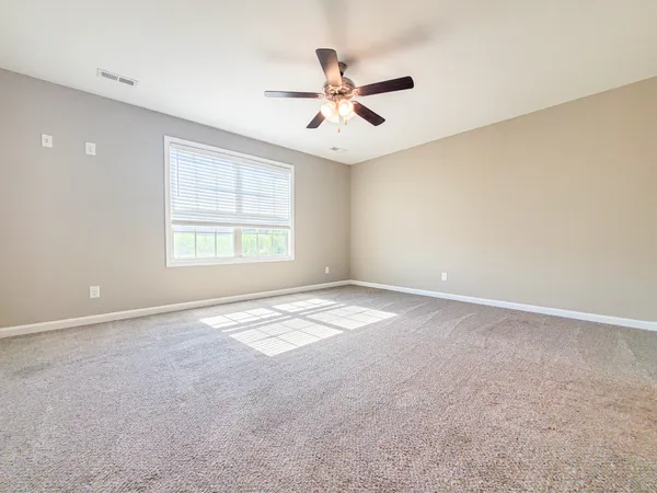 $1,500 | 135 Country Lane, Unit 103, Clarksville, TN 37043