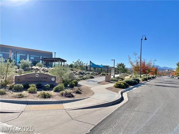 $2,650 | 2117 Thames View Street, Henderson, NV 89044