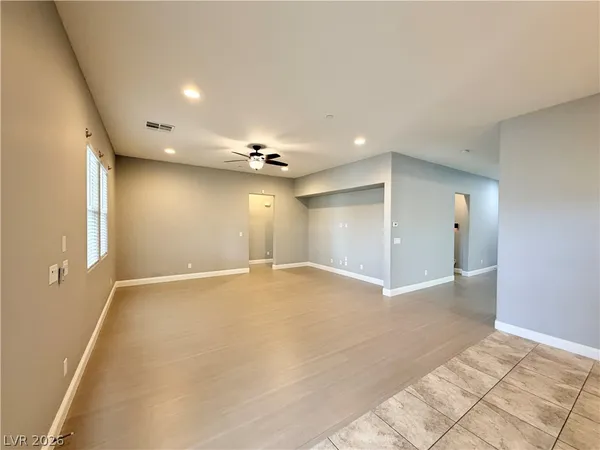 $2,650 | 2117 Thames View Street, Henderson, NV 89044