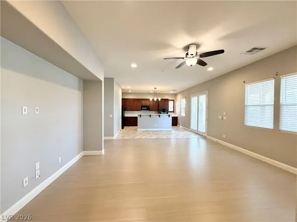 $2,650 | 2117 Thames View Street, Henderson, NV 89044