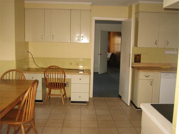 10 Southwood Road Worcester, MA 01609 - Photo 3 of 12 Gallery Image 3