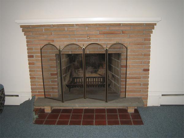 10 Southwood Road Worcester, MA 01609 - Photo 6 of 12 Gallery Image 6