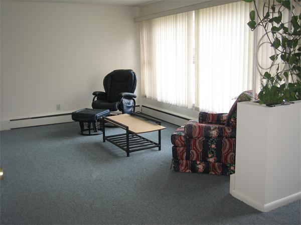10 Southwood Road Worcester, MA 01609 - Photo 10 of 12 Gallery Image 10