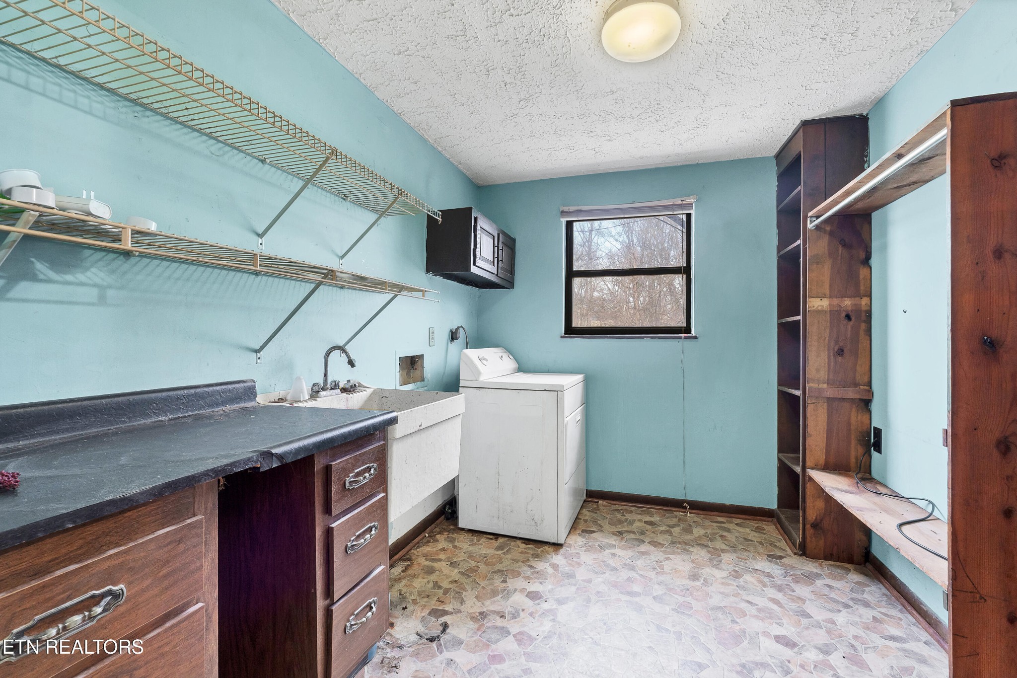 3018 Rambling Road Maryville, TN 37801 - Photo 34 of 41 Gallery Image 34
