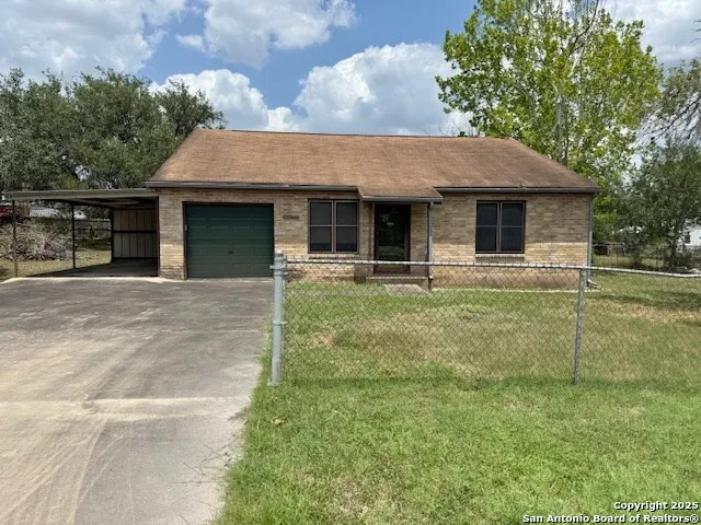 $134,000 | 10442 6th Street, Pettus, TX 78146