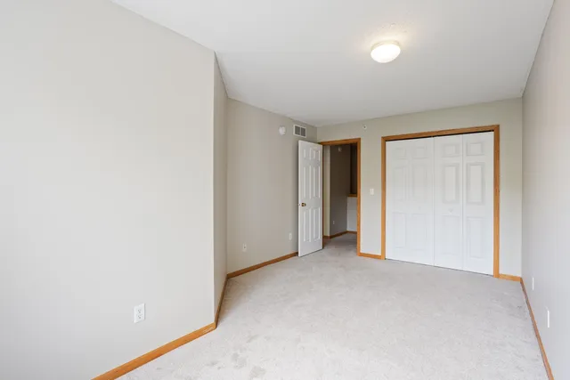 $2,200 | 13840 54th Avenue North, Plymouth, MN 55446