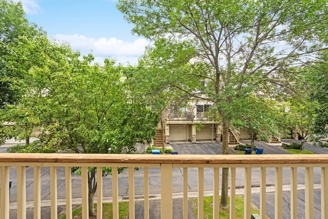 $2,200 | 13840 54th Avenue North, Plymouth, MN 55446