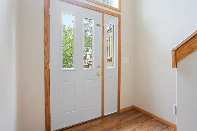 $2,200 | 13840 54th Avenue North, Plymouth, MN 55446