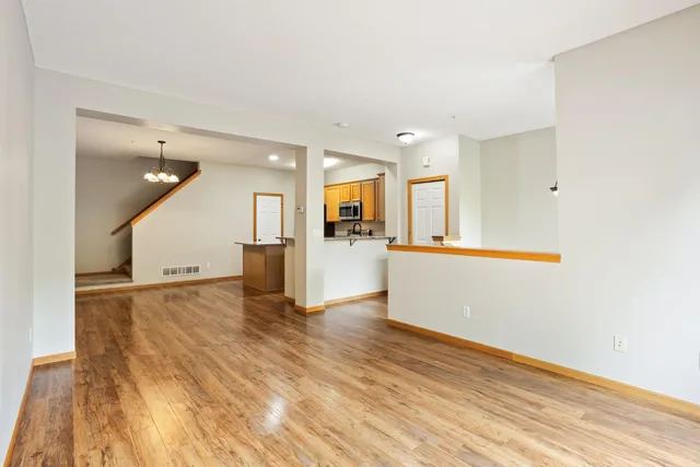 $2,200 | 13840 54th Avenue North, Plymouth, MN 55446