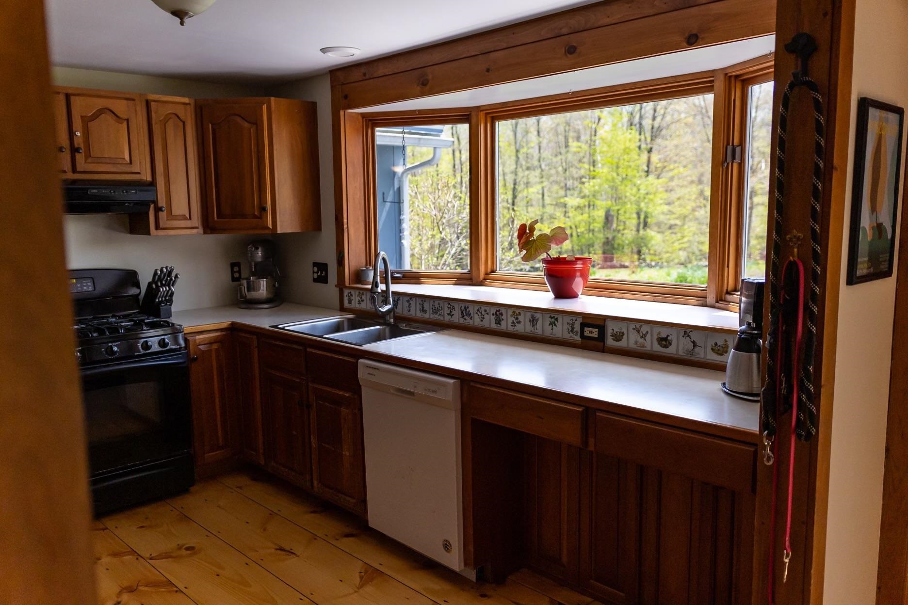 122 4 Winds Farm Road Peterborough, NH 03458 - Photo 5 of 32 Gallery Image 5