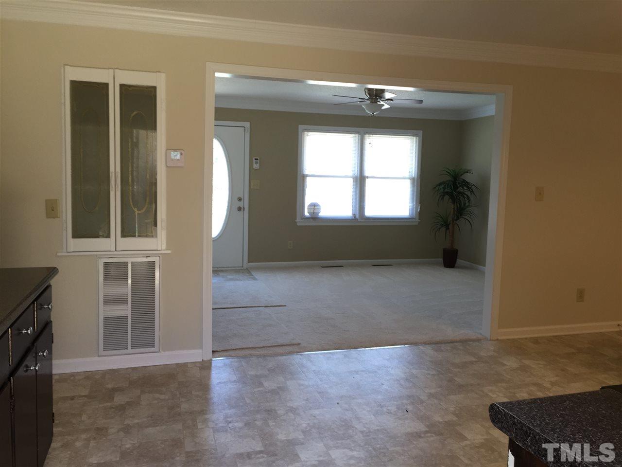 421 Lancaster Road Mebane, NC 27302 - Photo 7 of 11