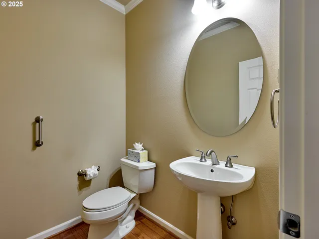 $674,900 | 429 Turnberry Avenue, Woodburn, OR 97071