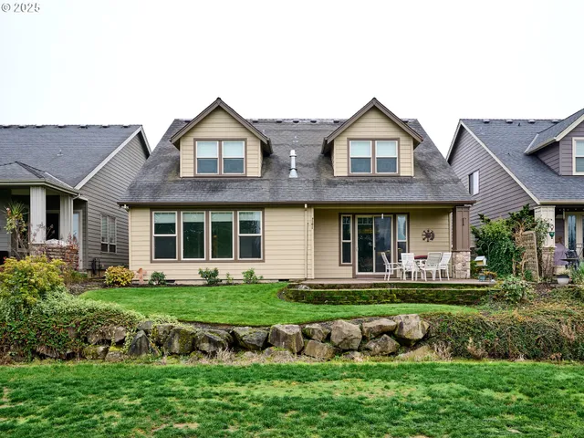 $674,900 | 429 Turnberry Avenue, Woodburn, OR 97071