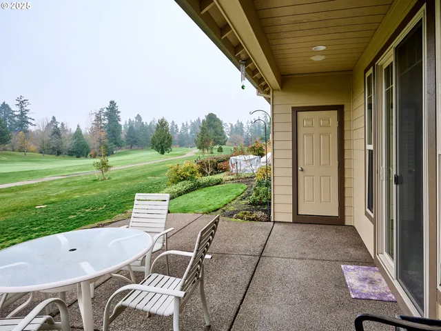 $674,900 | 429 Turnberry Avenue, Woodburn, OR 97071