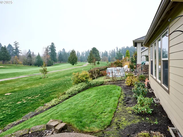 $674,900 | 429 Turnberry Avenue, Woodburn, OR 97071