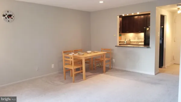 $1,490 | 3100 South Manchester Street, Unit 907, Falls Church, VA 22044