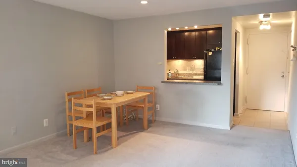 $1,490 | 3100 South Manchester Street, Unit 907, Falls Church, VA 22044