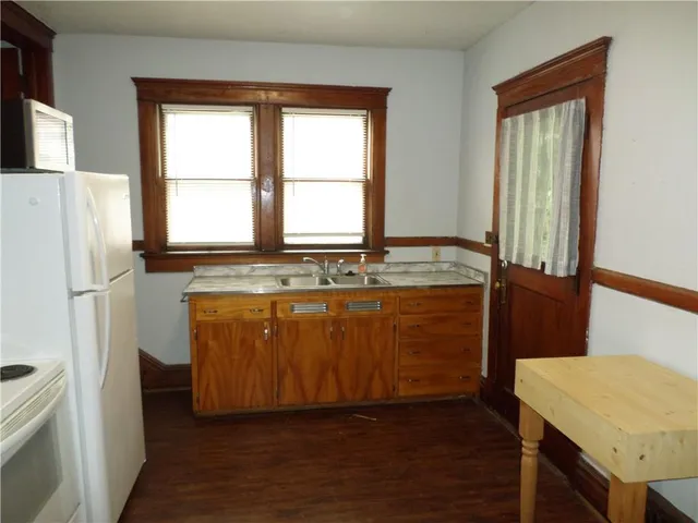 $119,500 | 417 North 10th Street, Atchison, KS 66002