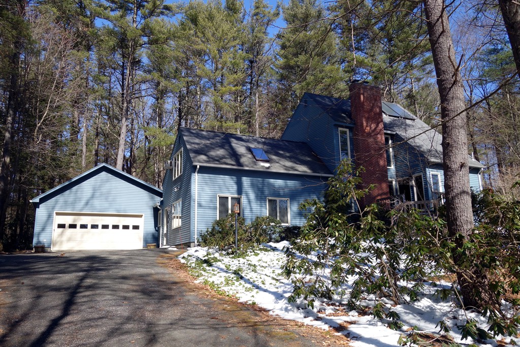 52 High Point Drive Amherst, MA 01002 - Photo 1 of 30 Gallery Image 1