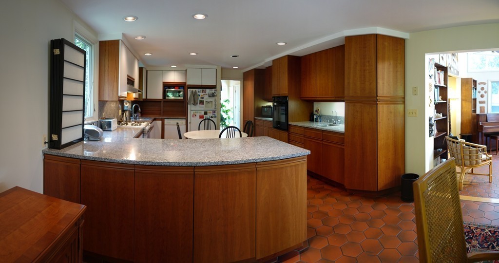52 High Point Drive Amherst, MA 01002 - Photo 13 of 30 Gallery Image 13