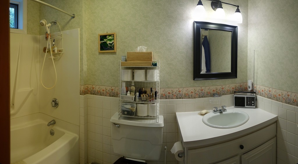 52 High Point Drive Amherst, MA 01002 - Photo 18 of 30 Gallery Image 18