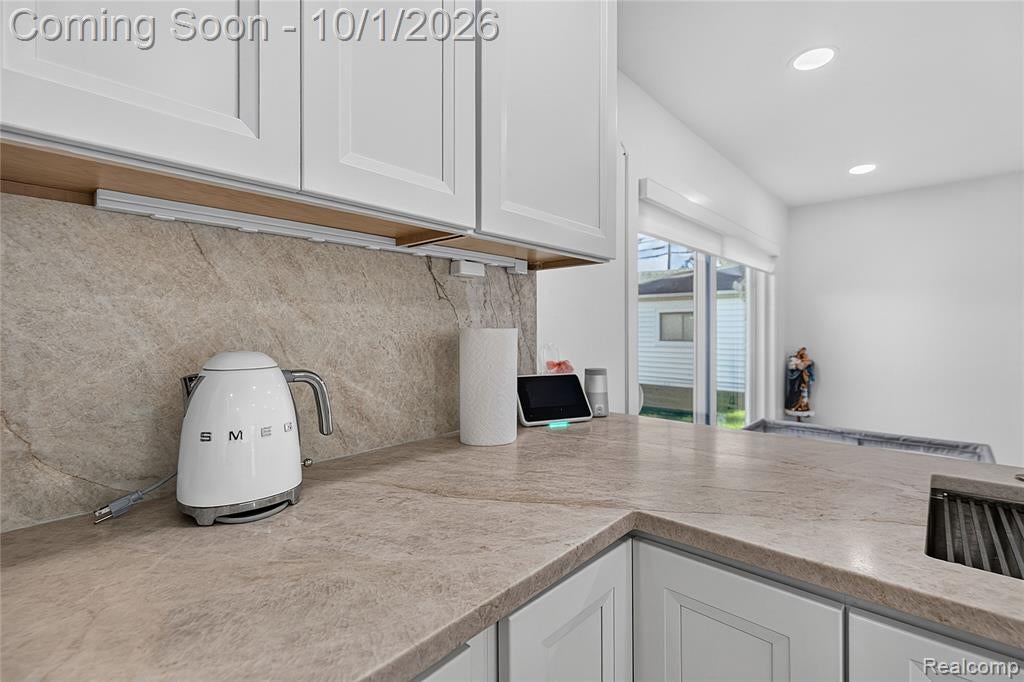 40518 Pickett Ridge Road Sterling Heights, MI 48313 - Photo 10 of 30 Gallery Image 10