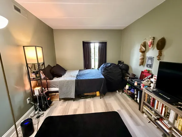 $299,999 | 15 Oakridge Drive, Langhorne, PA 19047