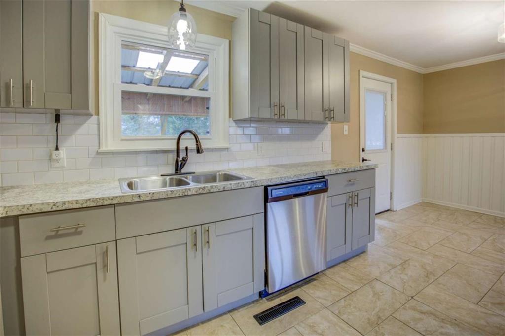 4147 Elizabeth Street Northeast Covington, GA 30014 - Photo 13 of 32