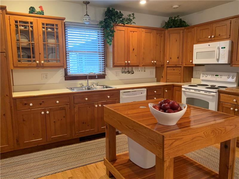 604 Browntown Road New Stanton, PA 15672 - Photo 9 of 22 Knotty pine cabinets