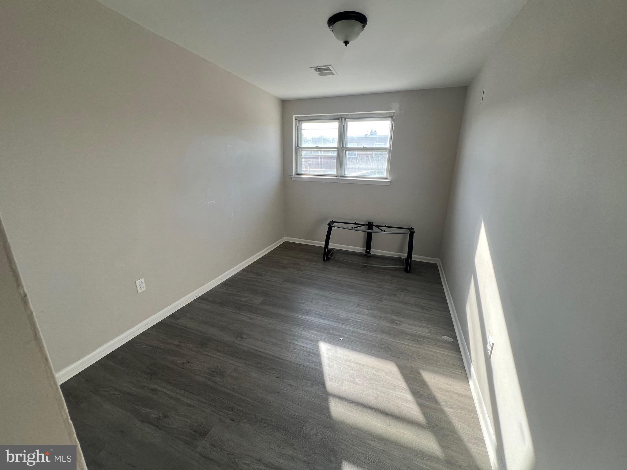 6718 Bustleton Avenue, Unit 2 Philadelphia, PA 19149 - Photo 6 of 12