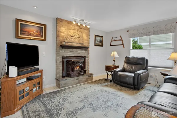 $659,900 | 3120 Chelsea Lane, Enumclaw, WA 98022
