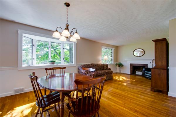 8 Spring Street Hopkinton, MA 01748 - Photo 7 of 30