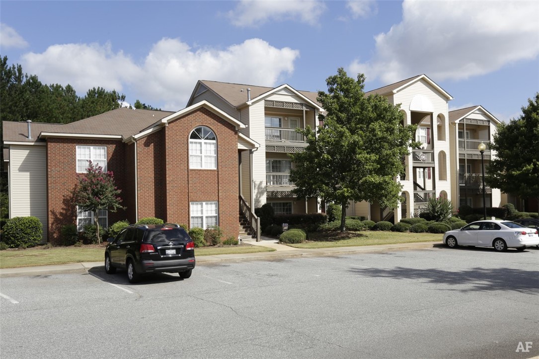 121 Wexford Drive, Unit 300 Anderson, SC 29621 - Photo 1 of 17