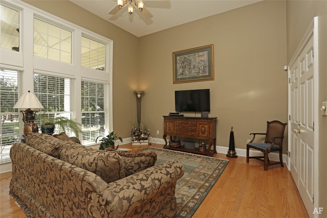 121 Wexford Drive, Unit 300 Anderson, SC 29621 - Photo 3 of 17