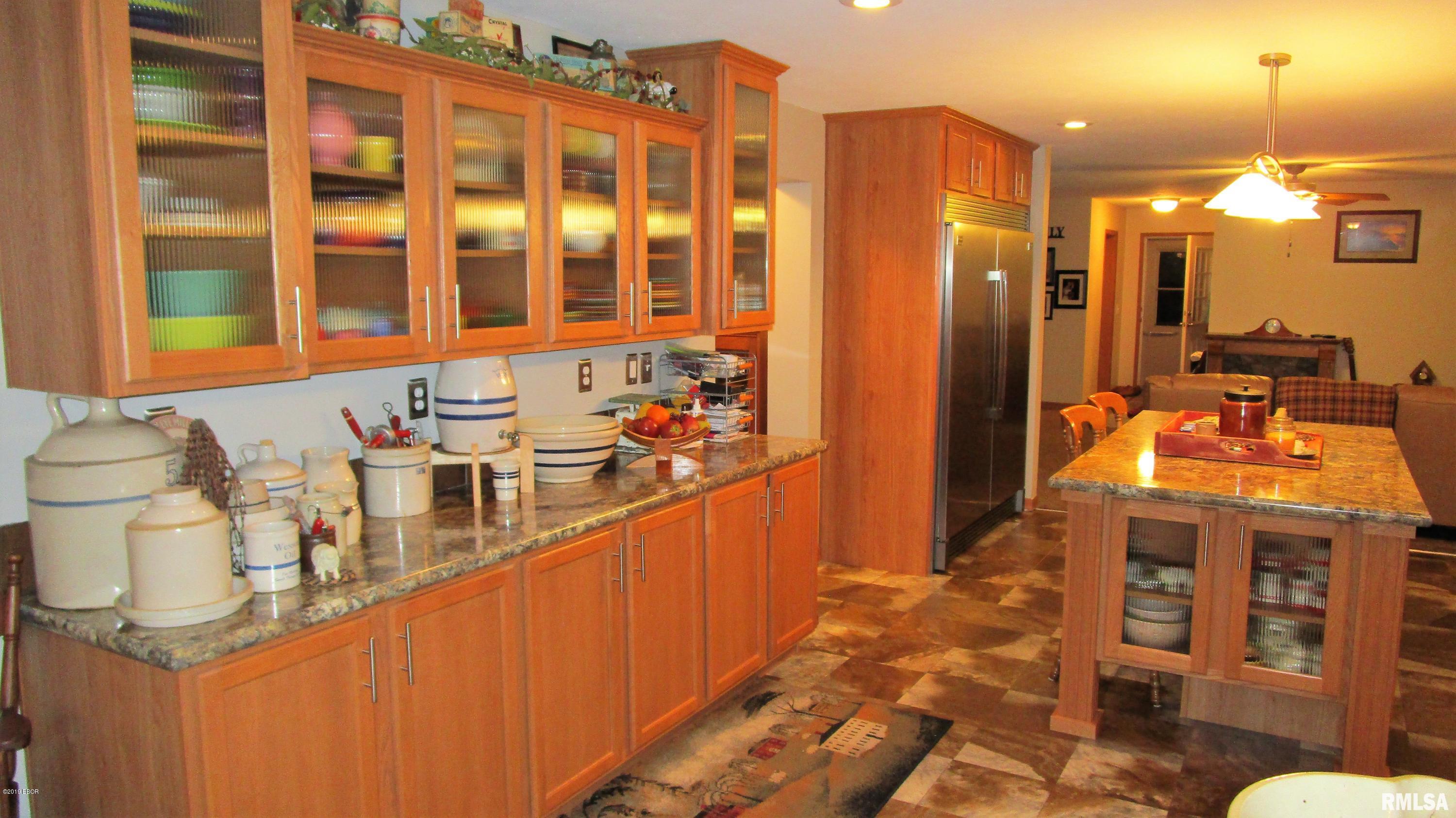 107 Hemlock Lane Flora, IL 62839 - Photo 37 of 50 Gallery Image 37