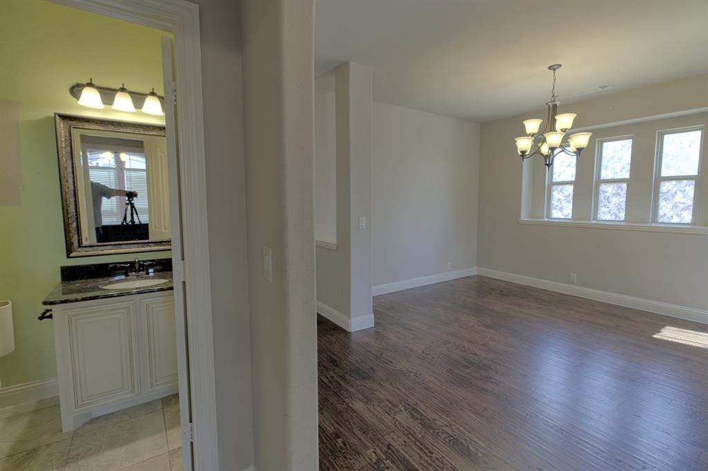 1952 Knoxbridge Road Forney, TX 75126 - Photo 7 of 40 Gallery Image 7