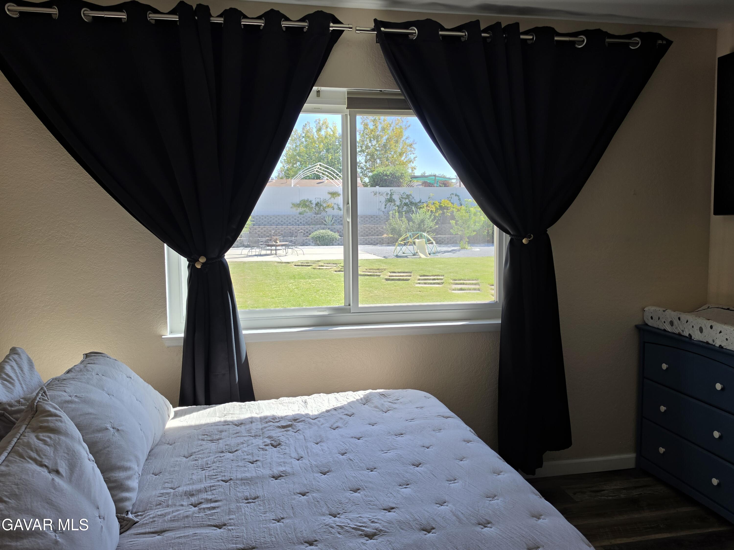 2722 Sunnyvale Road Lancaster, CA 93536 - Photo 13 of 32 20260930_153546